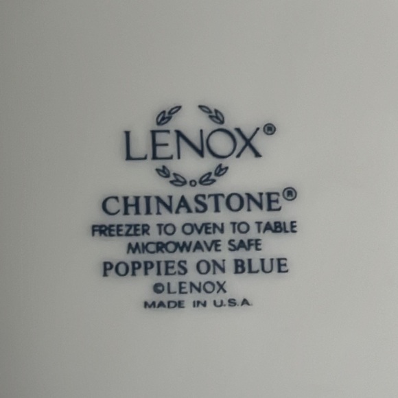 Four (4) Lenox Poppies on Blue 6 1/4" soup or Cereal Bowls - Picture 7 of 10